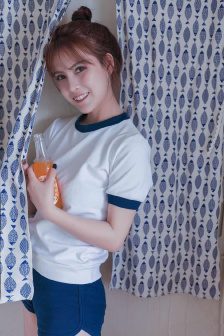 少妇借种的娇吟